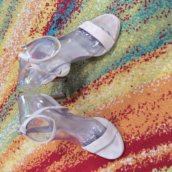 Sam Edelman Elegant Beige Women's Sandals - Picture 3 of 6